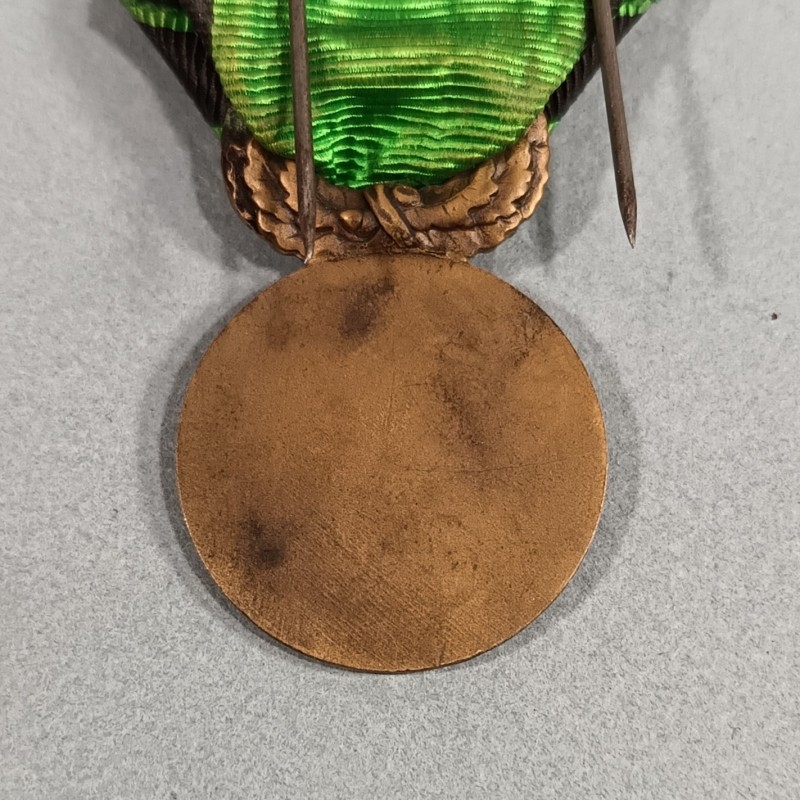 MEDAILLE DE SAUVETAGE SAUVETEURS TOULOUSAINS HONNEUR COURAGE DEVOUEMENT